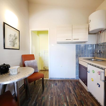 Villa Terracotta Studio 2 Starigrad Paklenica Exteriör bild